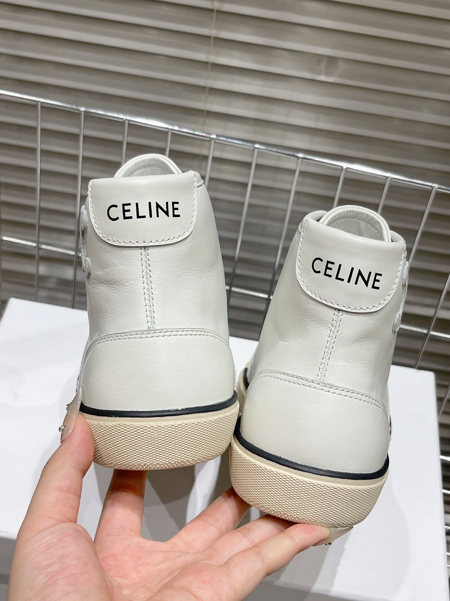 OOBB-- 358i95 356853985C.01OP cowhide item:D-X000F0730